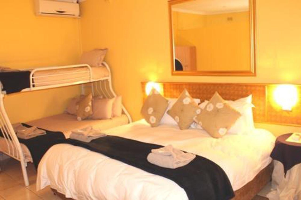 Flintstones Guest House Durban Ngoại thất bức ảnh