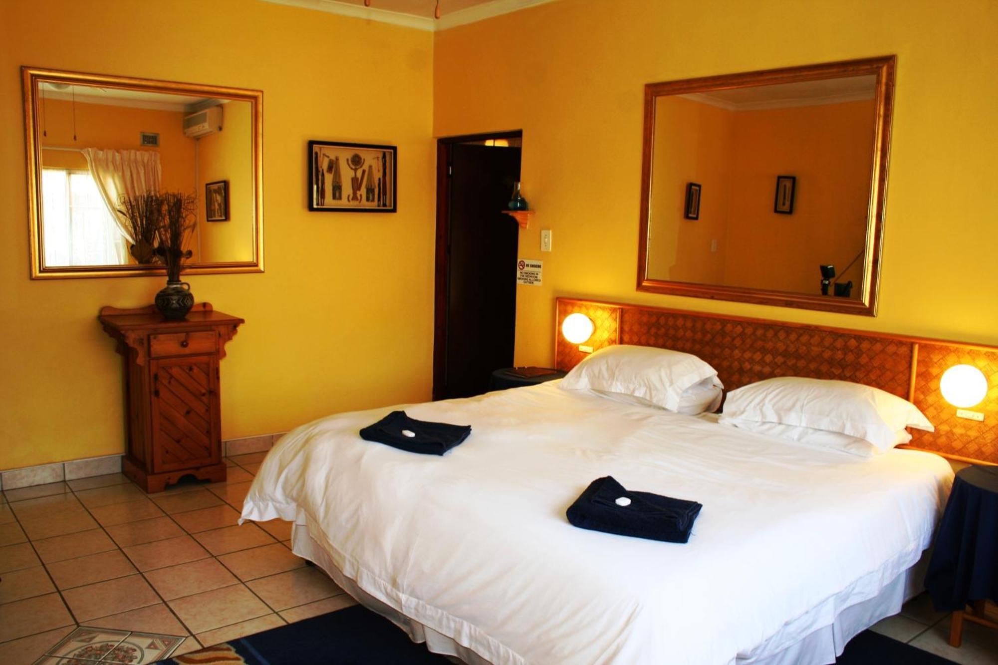Flintstones Guest House Durban Ngoại thất bức ảnh