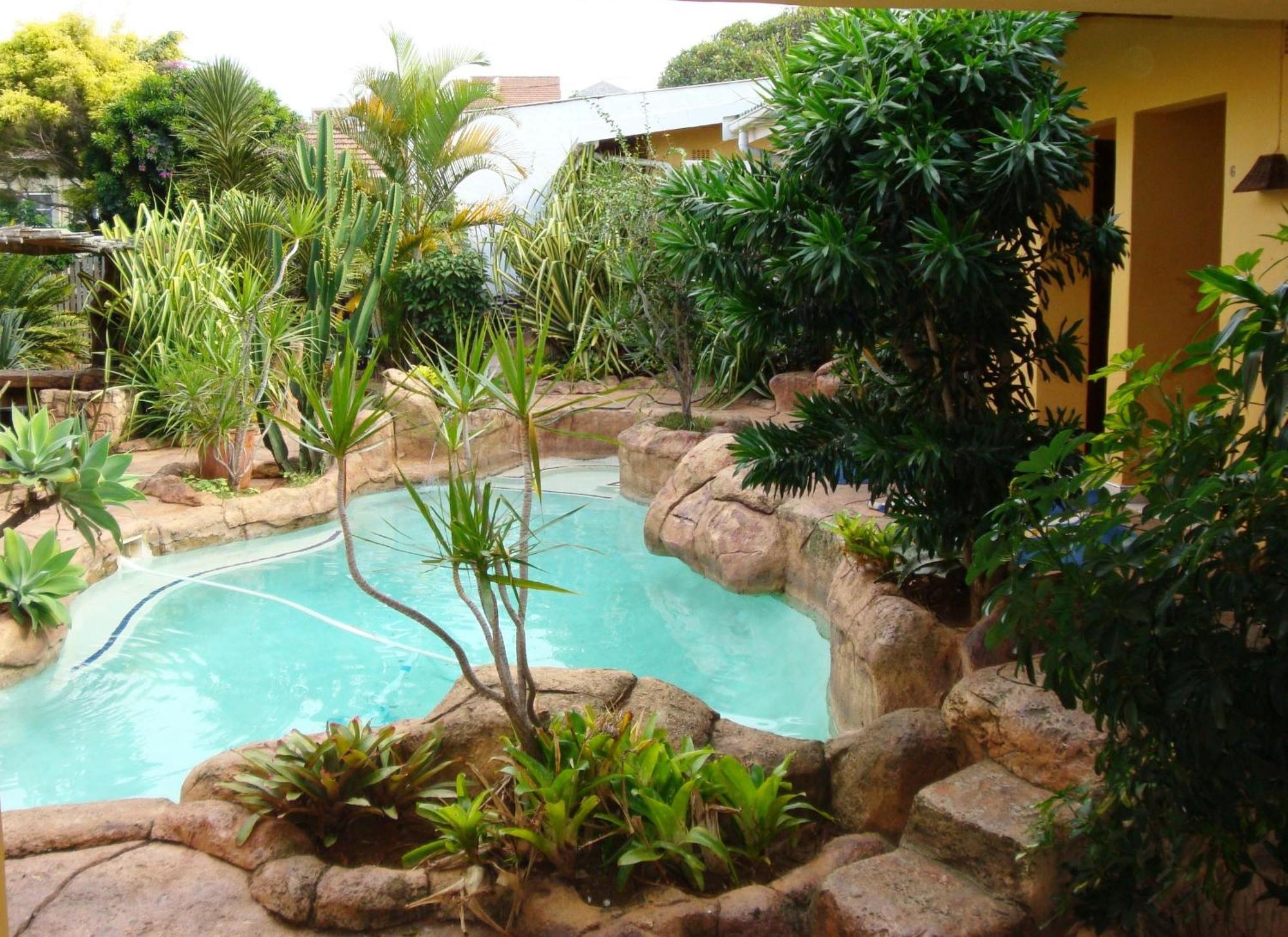 Flintstones Guest House Durban Ngoại thất bức ảnh