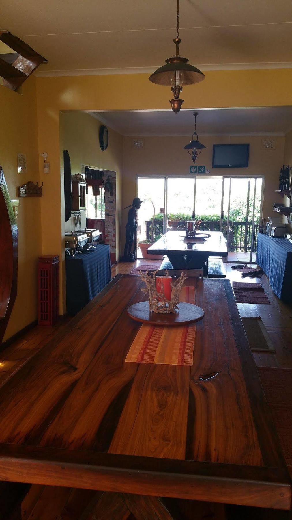 Flintstones Guest House Durban Ngoại thất bức ảnh