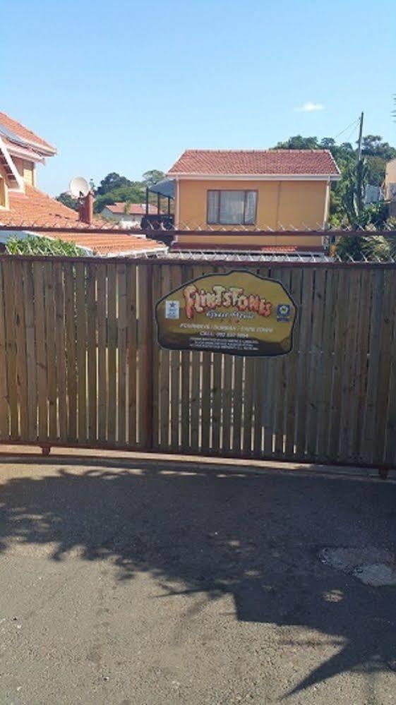 Flintstones Guest House Durban Ngoại thất bức ảnh